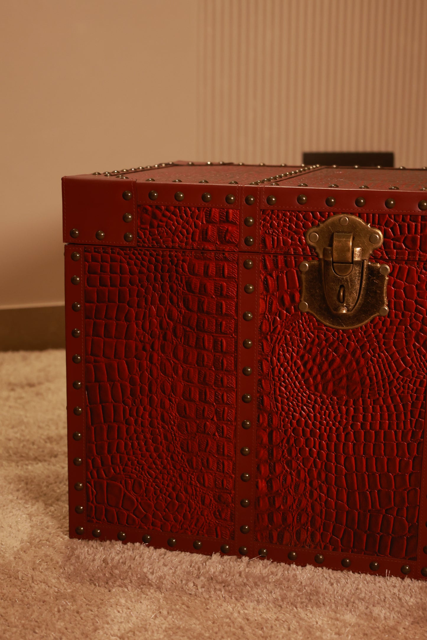 Wine Croco Print Trunk